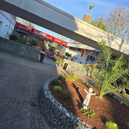 Rheinaue Apartmán *