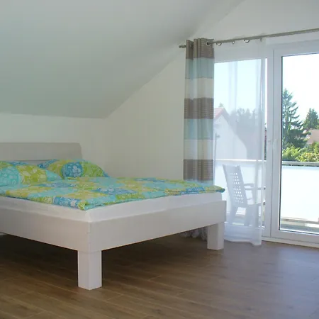 Rheinaue Apartmán